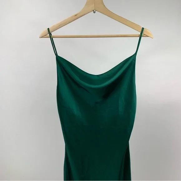 NWT Slideshow Pretty Lavish cami satin Midi Slip Dress cowl neck emerald  green 8